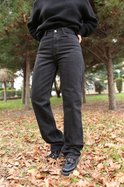 Kontrast Dikişli Straight Fit Jean