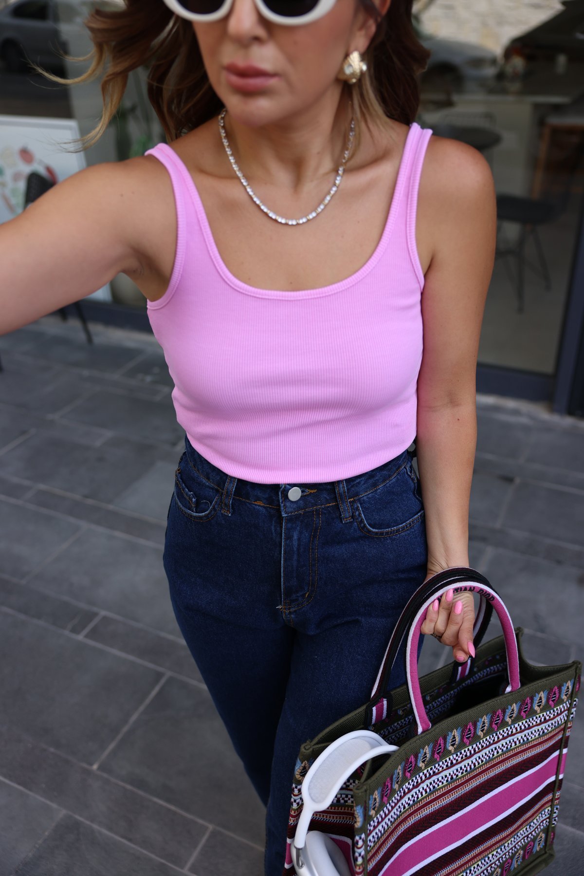 PEMBE