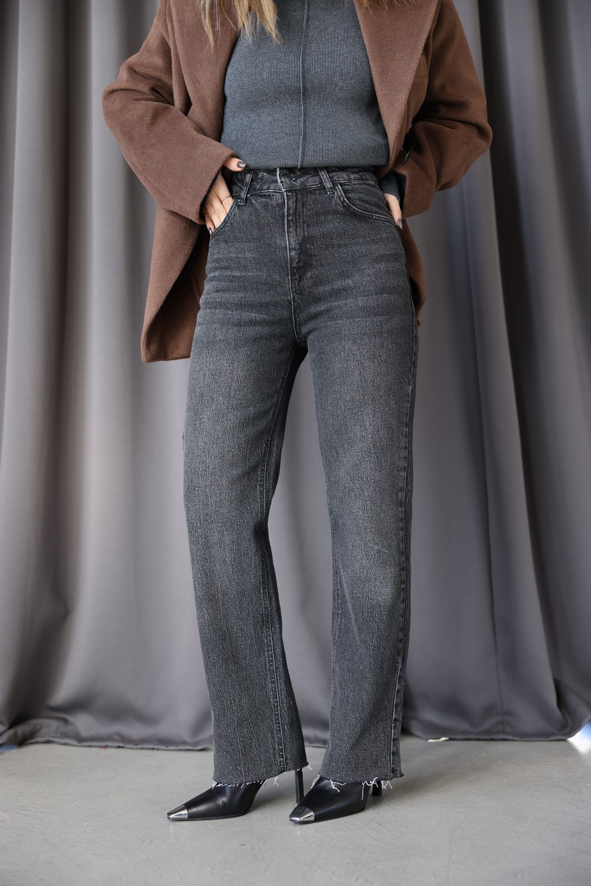 Paçası Kesik Straight Fit Jean