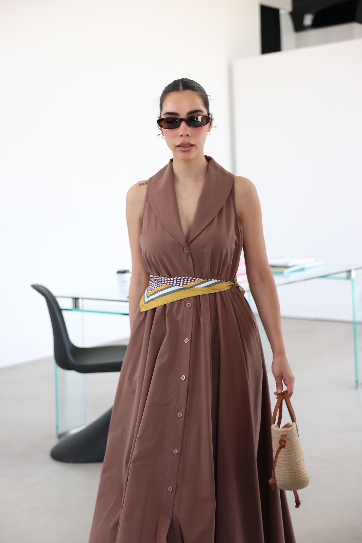 Yakalı Kemerli Midi Boy Elbise