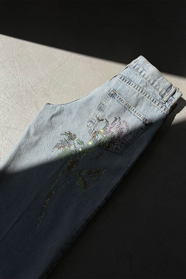 Geniş Paça Eskitme Jean
