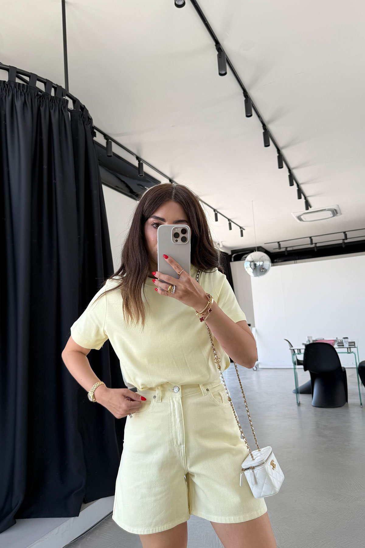 Geniş Kalıp Basic Denim Şort