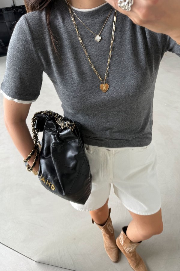 Parça Detaylı Basic Tshirt