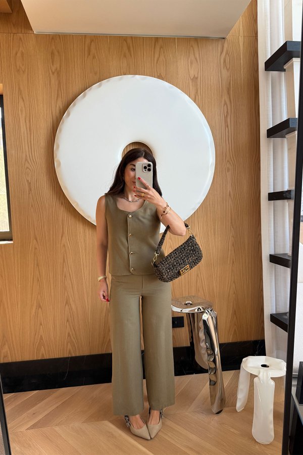 Gold Düğmeli Yelek Pantolon Takım