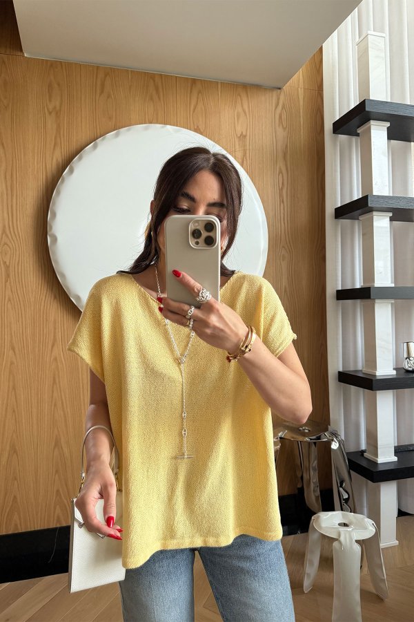 Kolsuz Oversize Triko