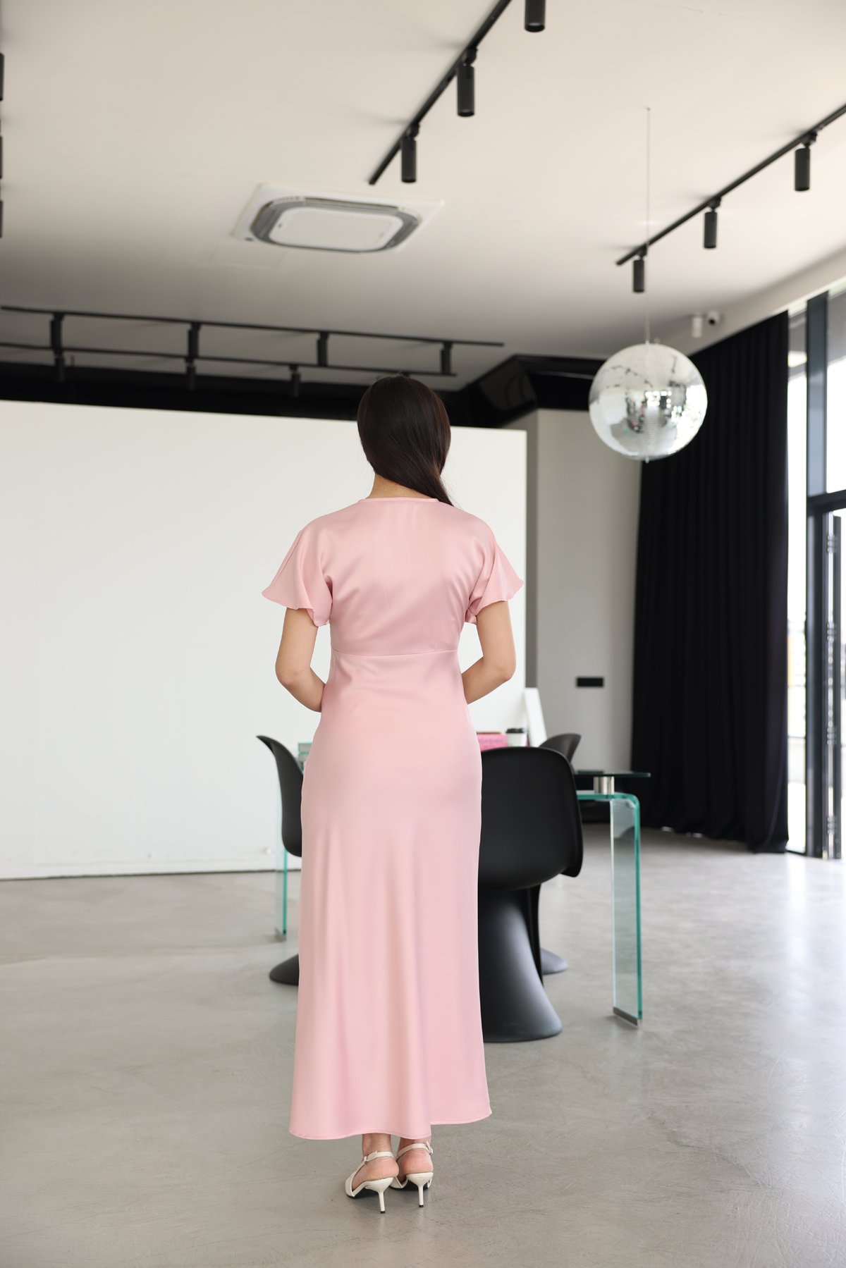 V Yaka Midi Boy Saten Elbise