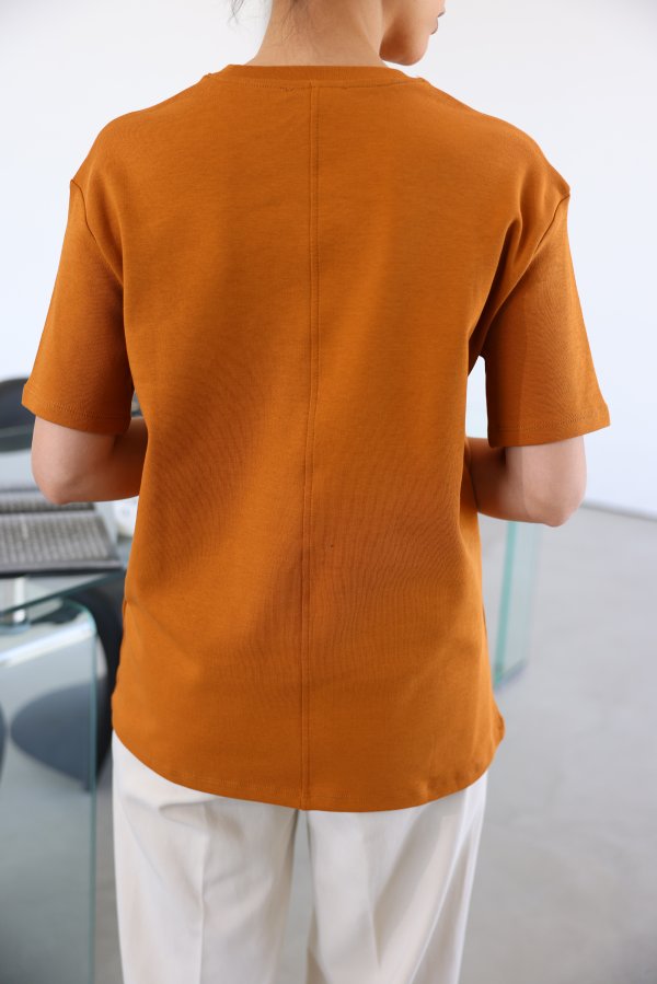 Önden Dikişli Bisiklet Yaka Tshirt