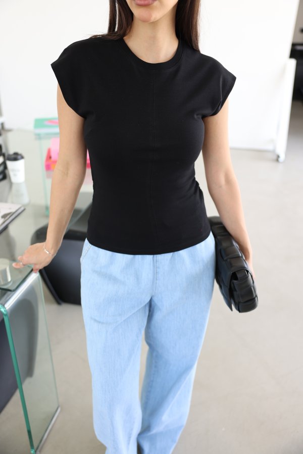 T Kol Yanı Büzgülü Tshirt