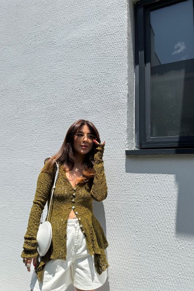 Düğmeli Peplum Dantel Hırka