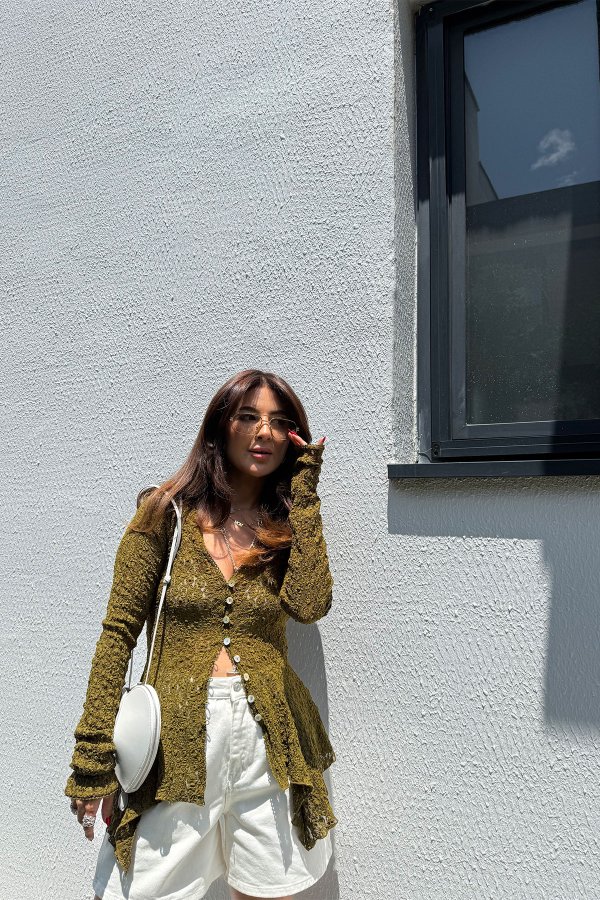 Düğmeli Peplum Dantel Hırka