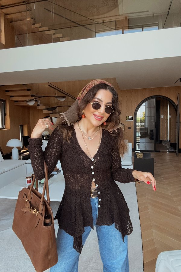 Düğmeli Peplum Dantel Hırka