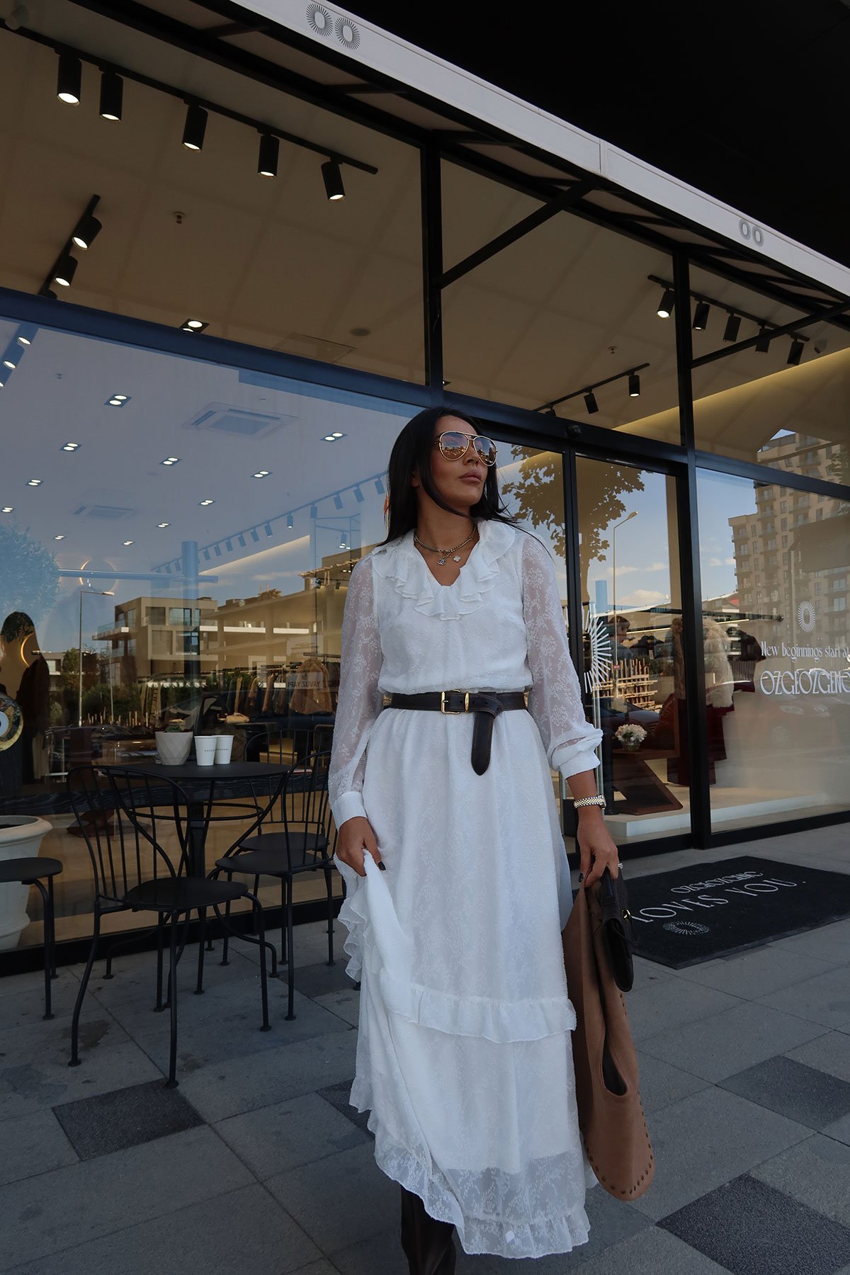 Etek Ucu Ve Yakası Fırfırlı Maxi Elbise