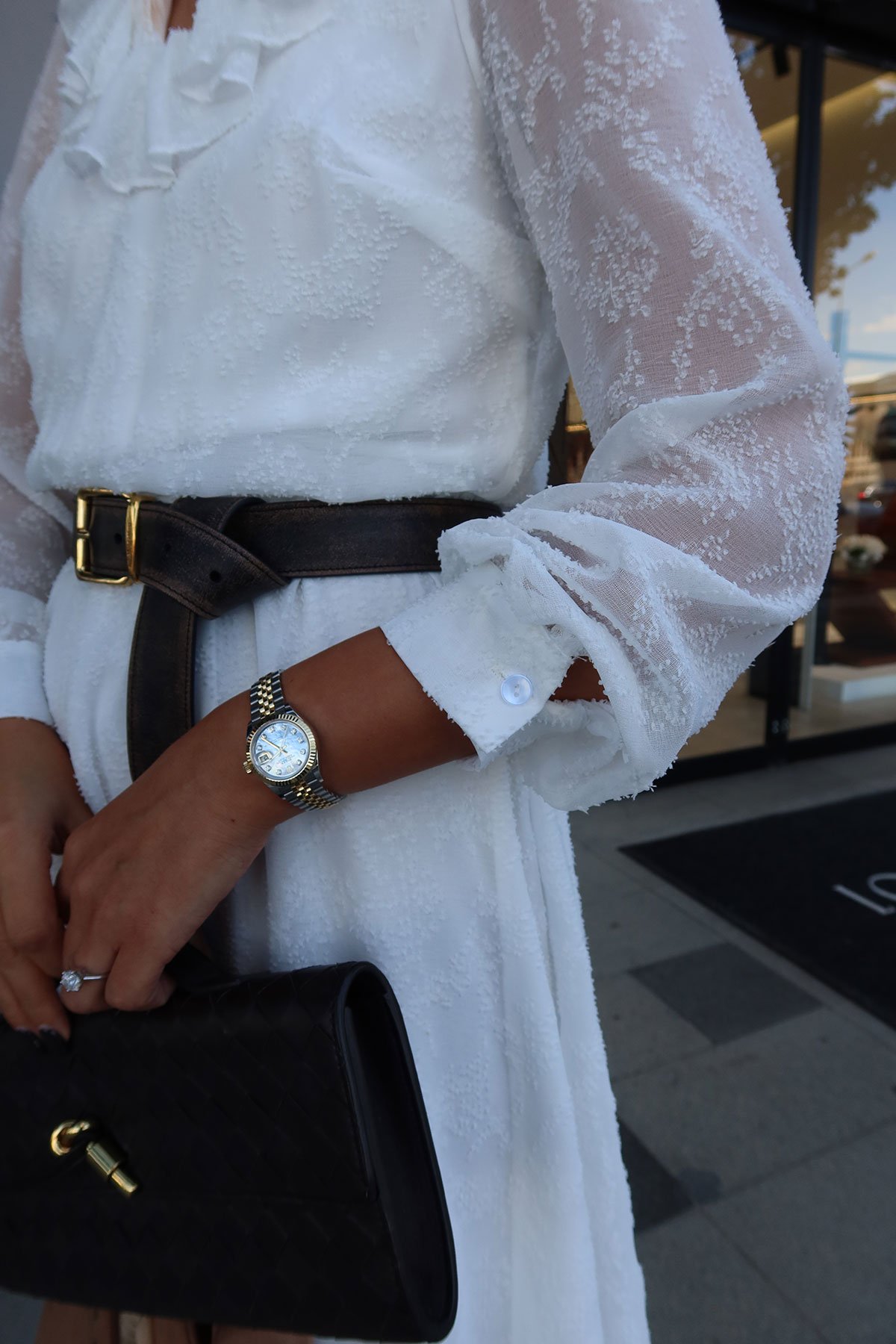 Etek Ucu Ve Yakası Fırfırlı Maxi Elbise