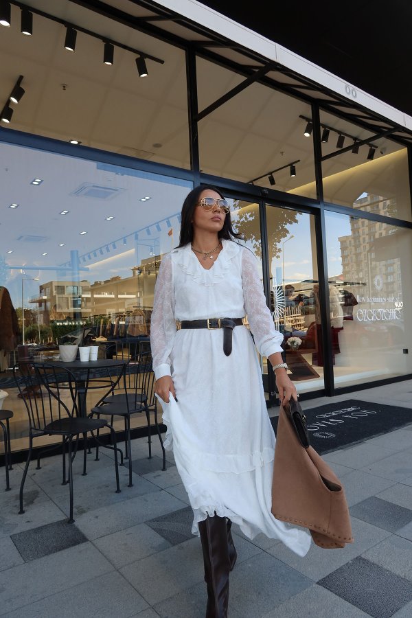 Etek Ucu Ve Yakası Fırfırlı Maxi Elbise