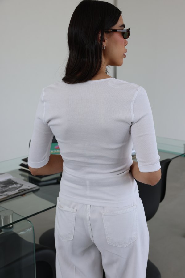 V Yaka Truvakar Kol Tshirt