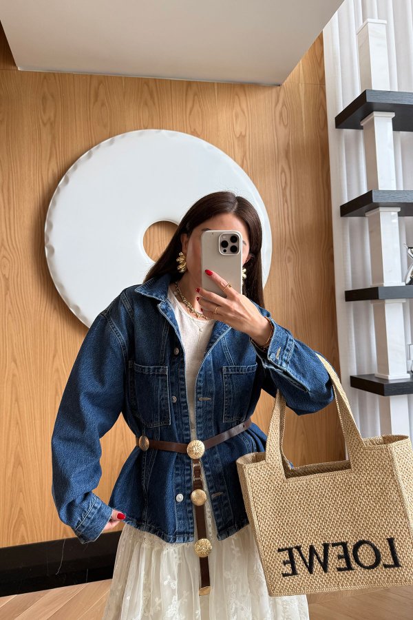Önü Dikişli Çift Cepli Denim Ceket