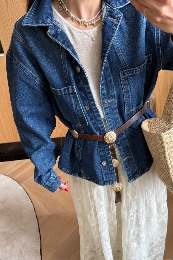 Önü Dikişli Çift Cepli Denim Ceket