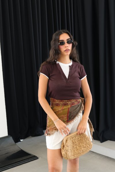 Önü Düğmeli Çift Katlı Tshirt
