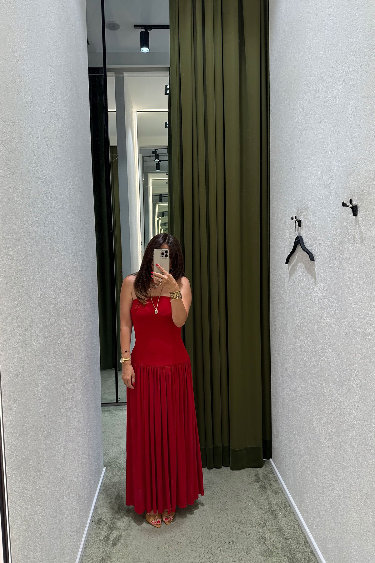 Straplez Altı Pliseli Elbise