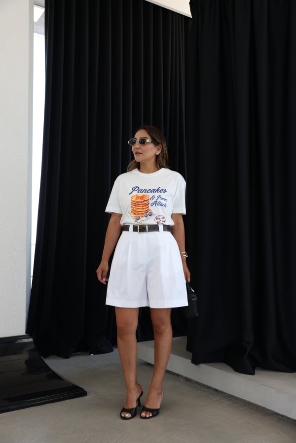 Yüksek Bel Pileli Şort