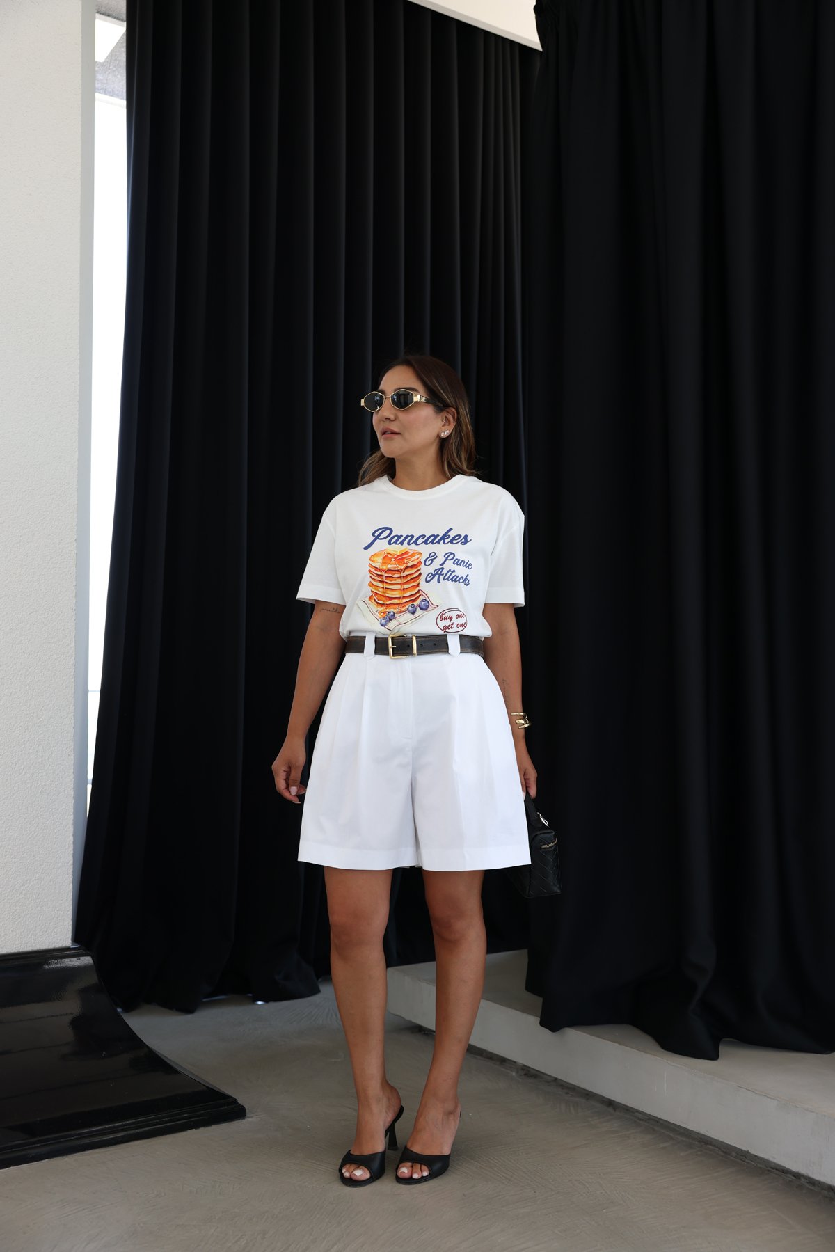 Yüksek Bel Pileli Şort