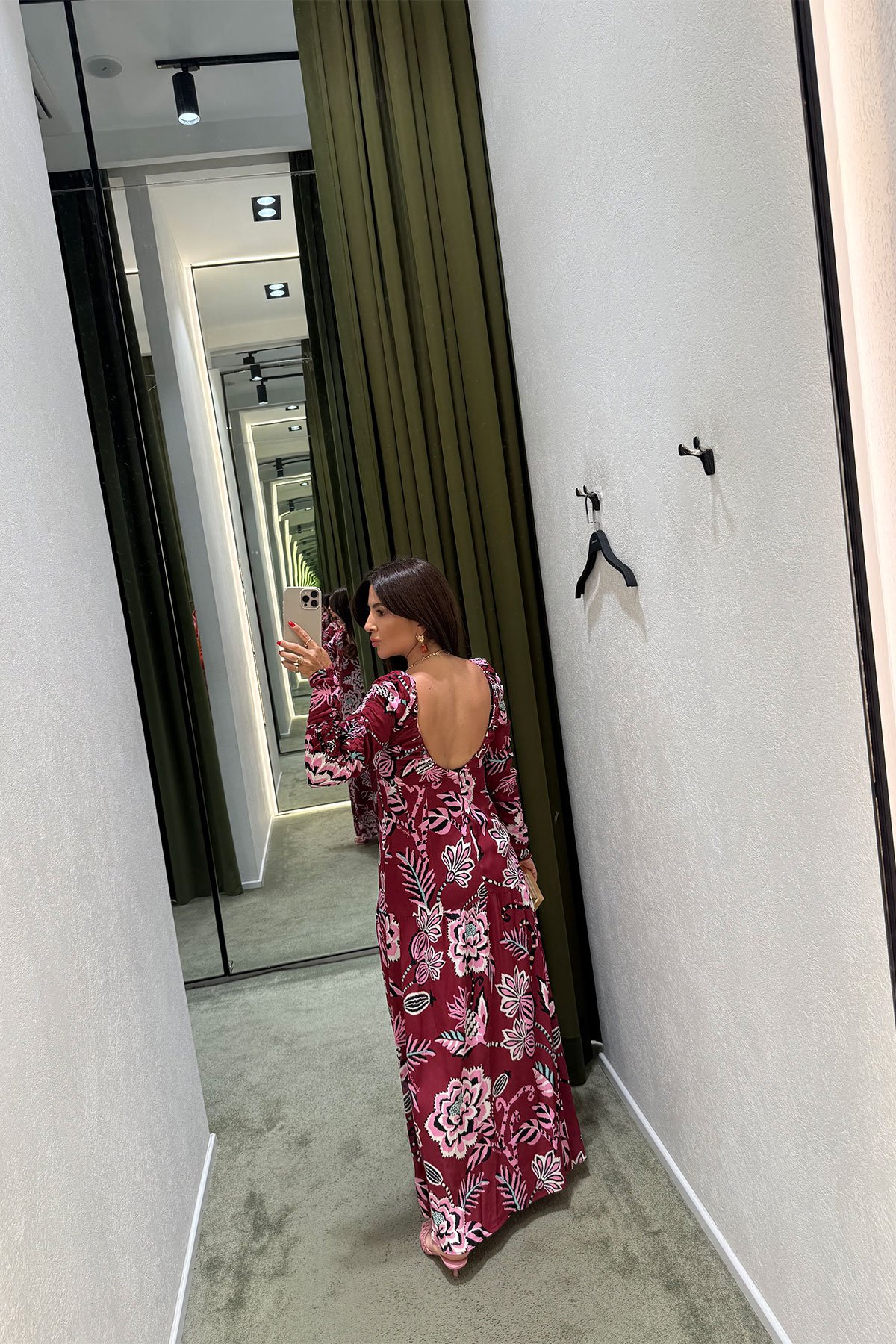 Büzgü Çiçek Desenli Elbise