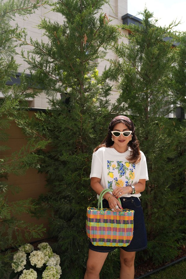 Yaban Mersini Ve Limon Baskılı Tshirt