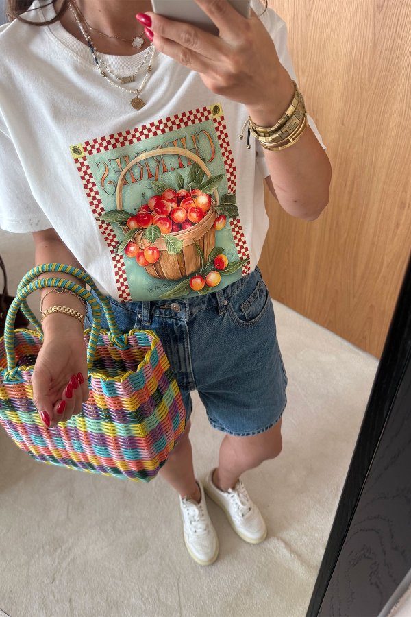 Cherries Yazı Baskılı Tshirt