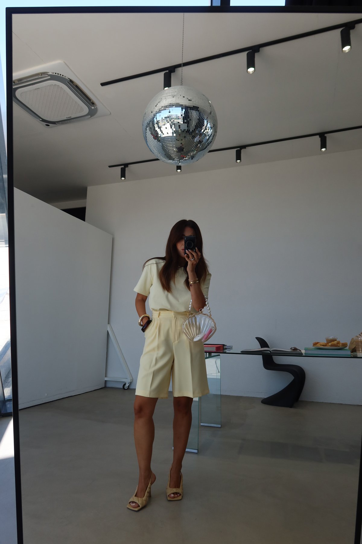 Pileli Basic Kumaş Şort