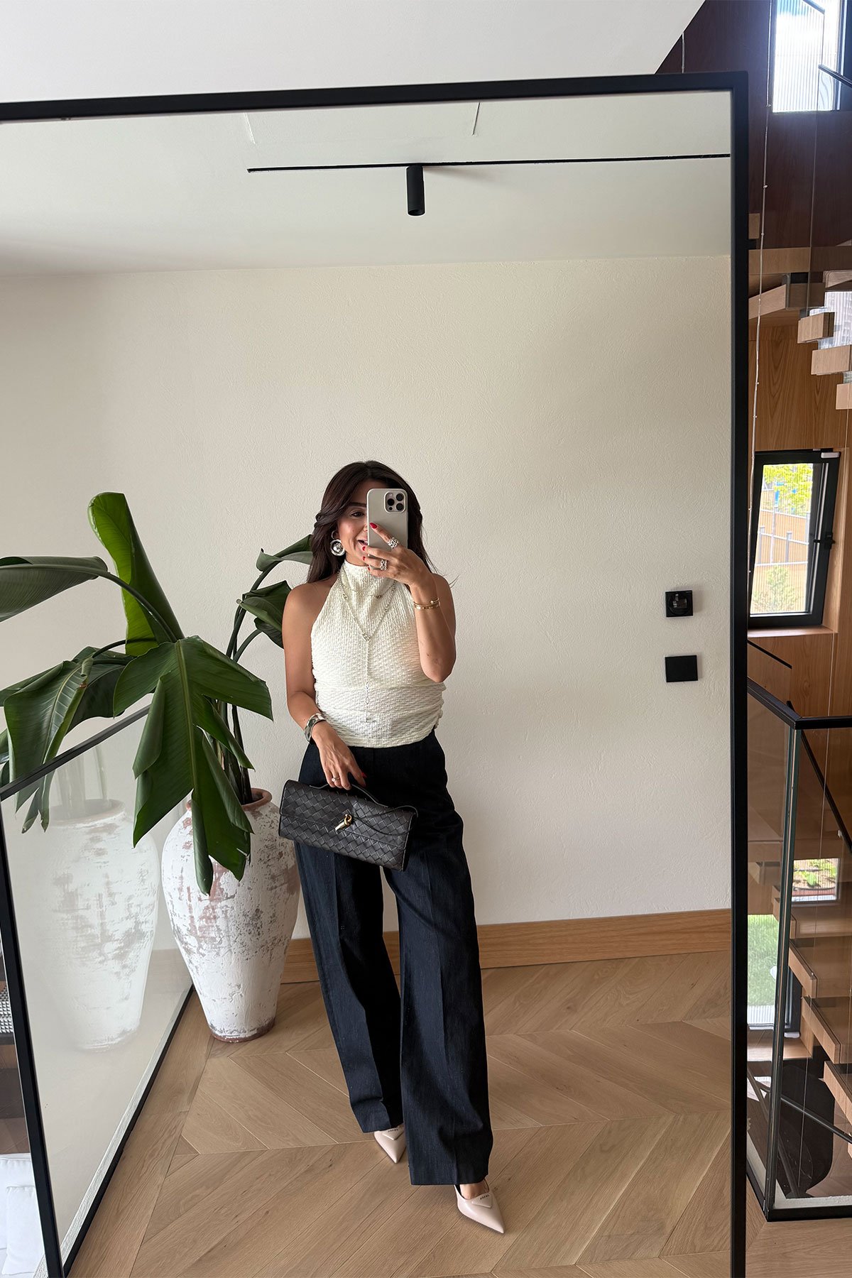 Sırt Dekolteli Dokulu Bluz