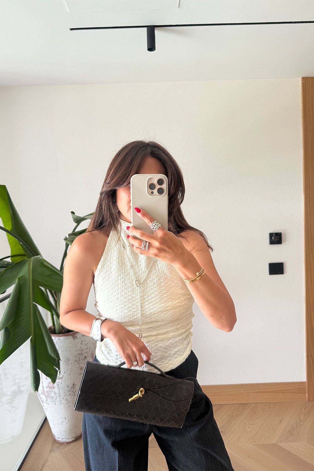 Sırt Dekolteli Dokulu Bluz