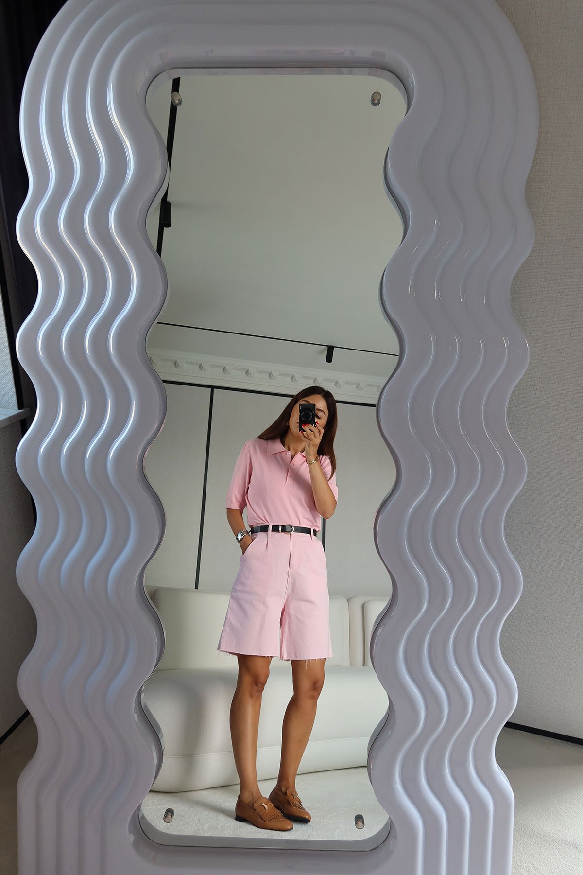 Paçası Kesik Kemerli Denim Şort