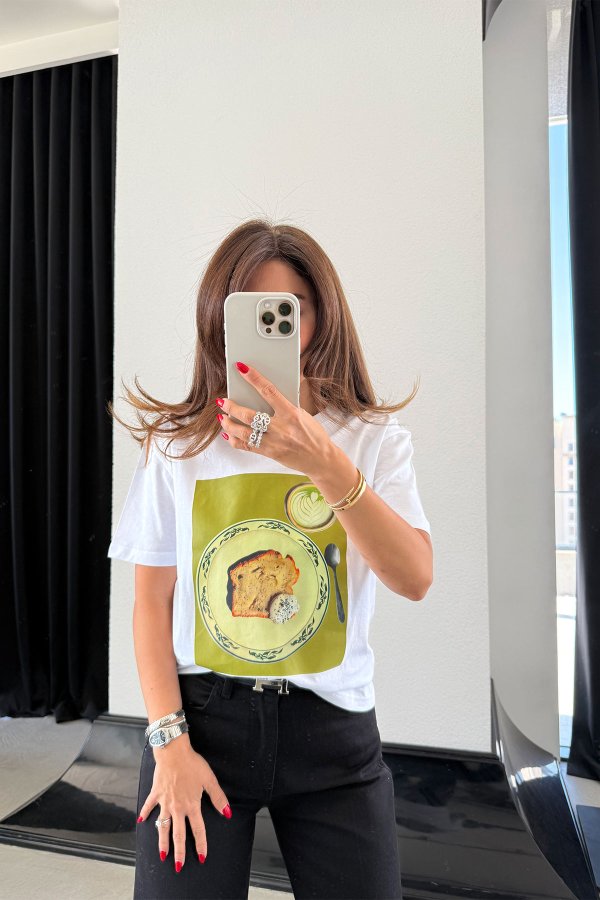 Tabakta Kek Baskılı Tshirt