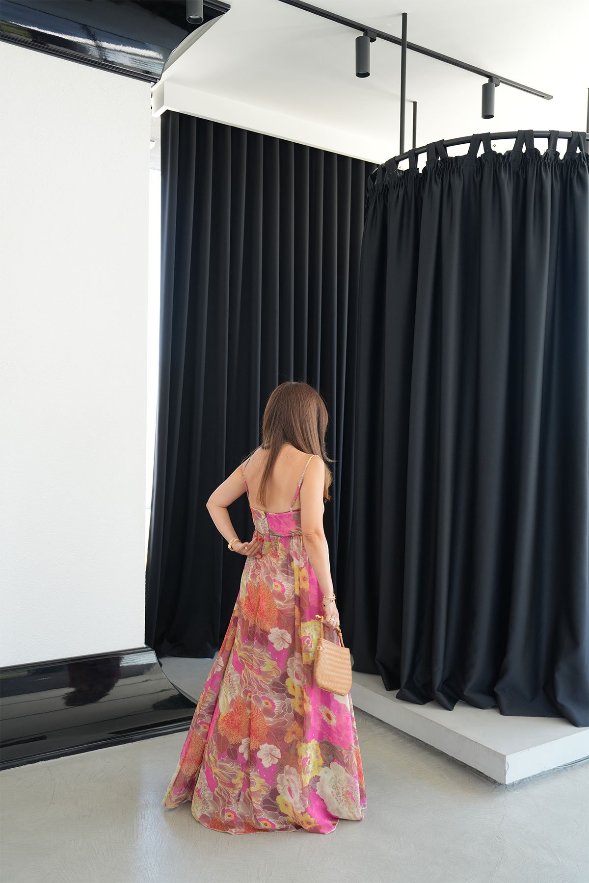 İnce Askılı Çiçek Baskılı Tül Elbise