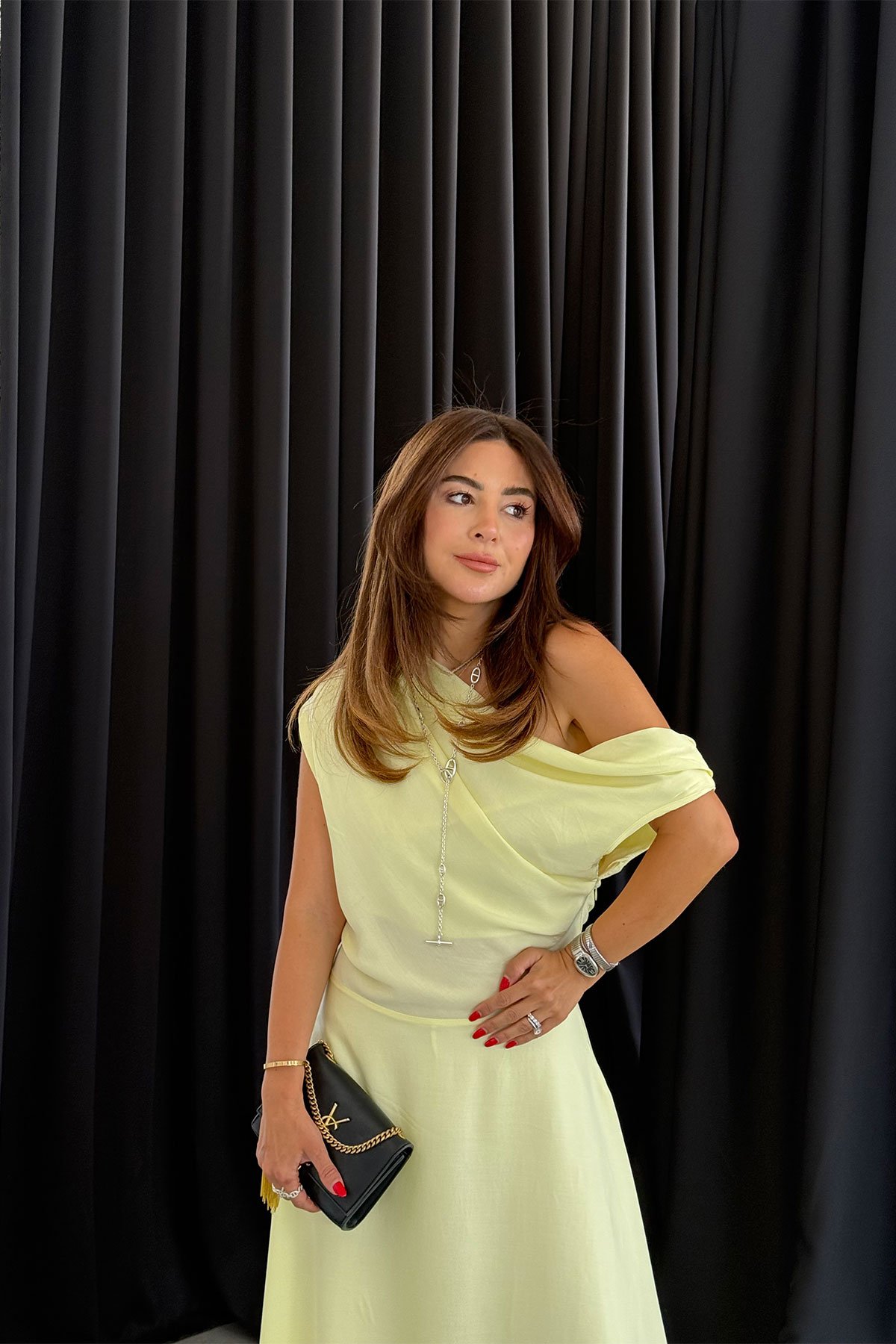 Tek Omuz İçi Astarlı Uzun Elbise