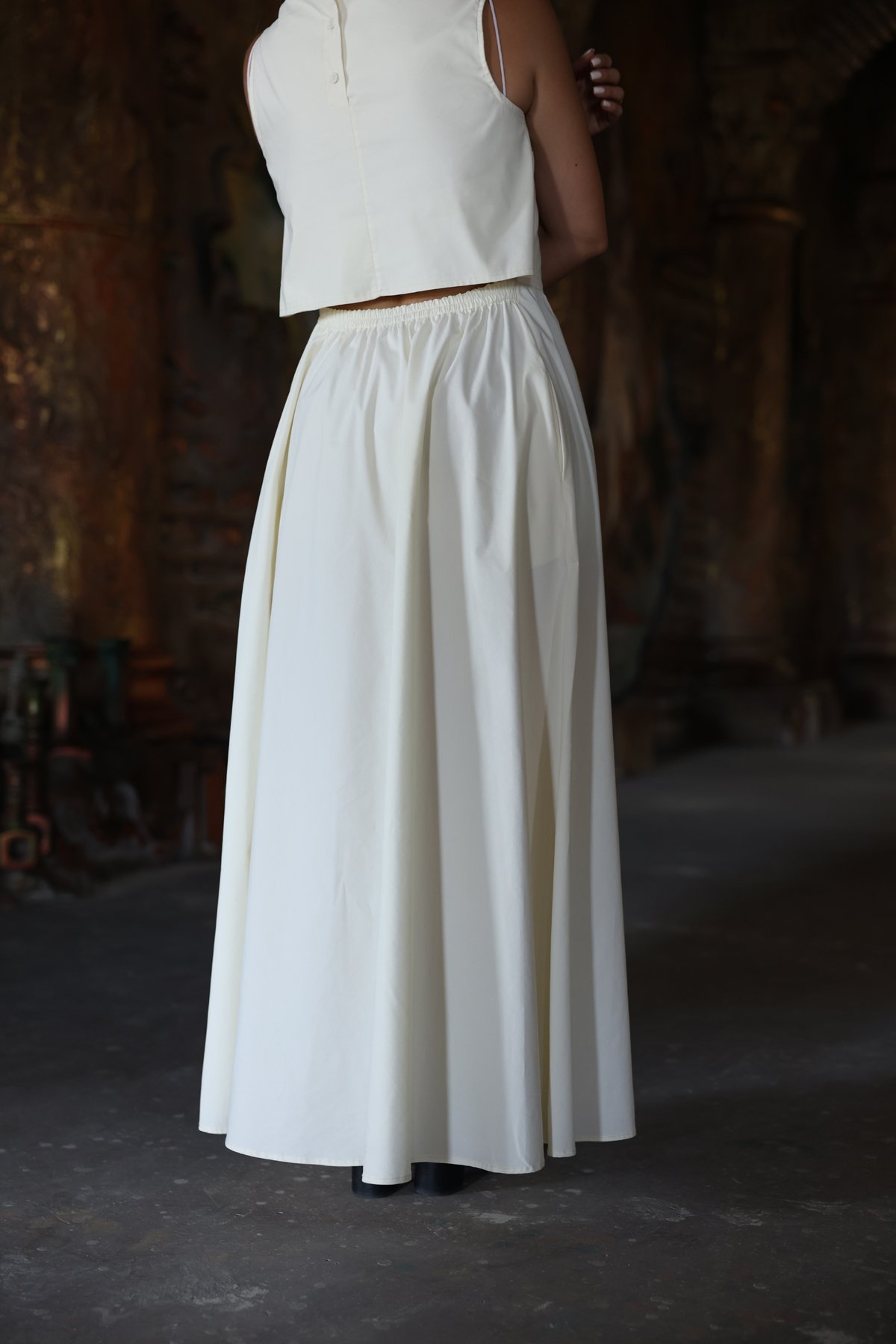 Bel Detaylı Uzun Kolsuz Elbise