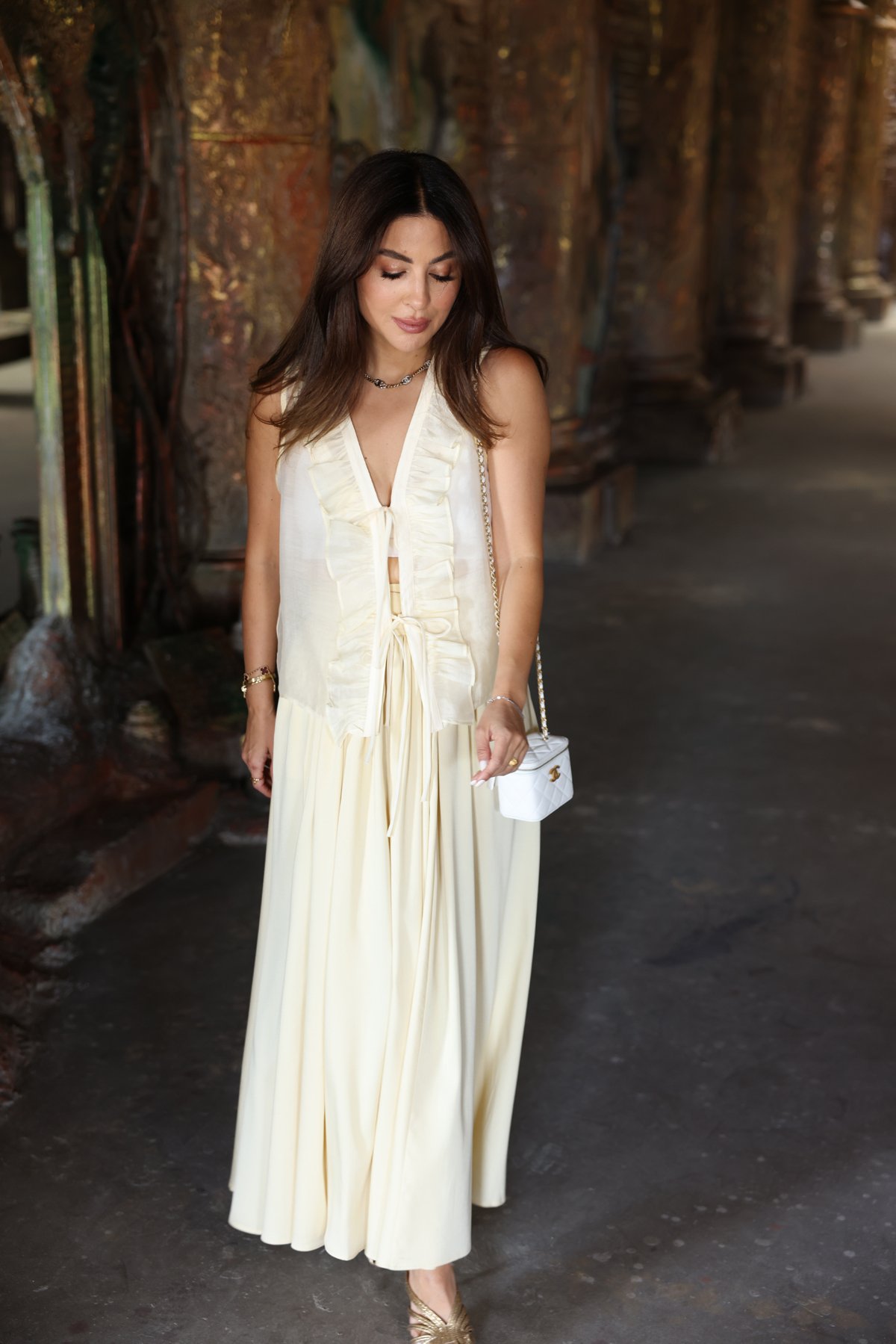 Fırfırlı Bağlamalı Yelek