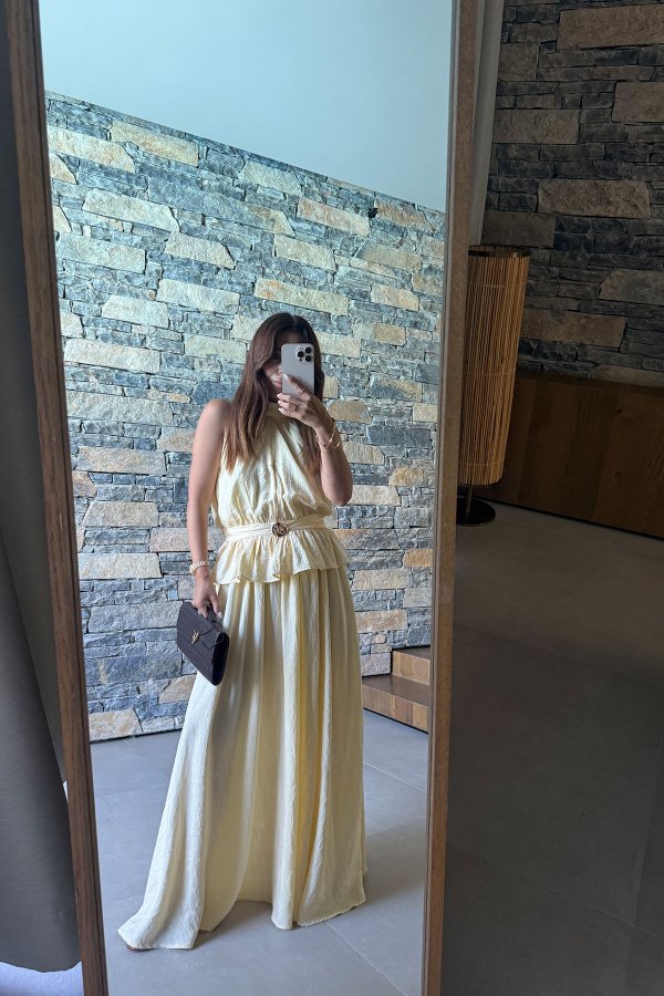 Piliseli Halter Yaka Bluz Etek Takım