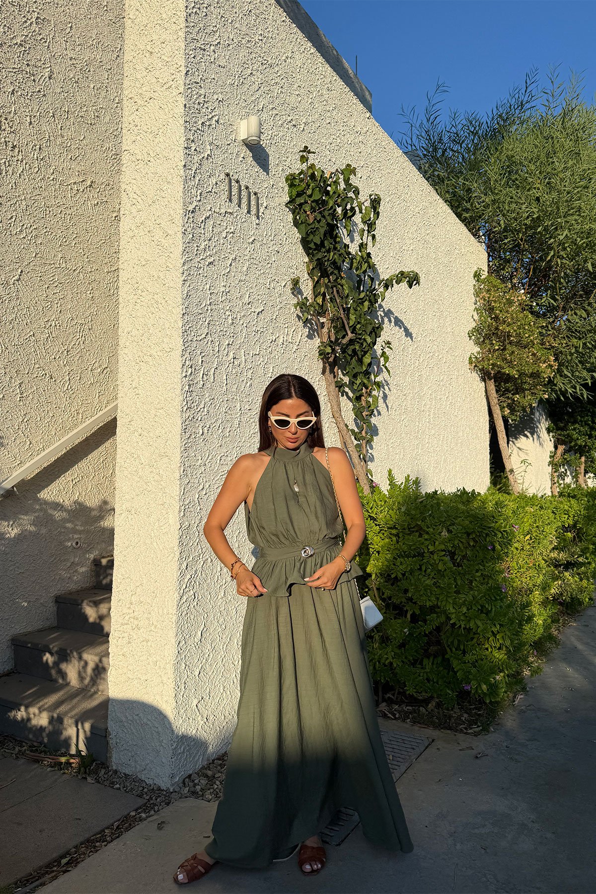 Piliseli Halter Yaka Bluz Etek Takım