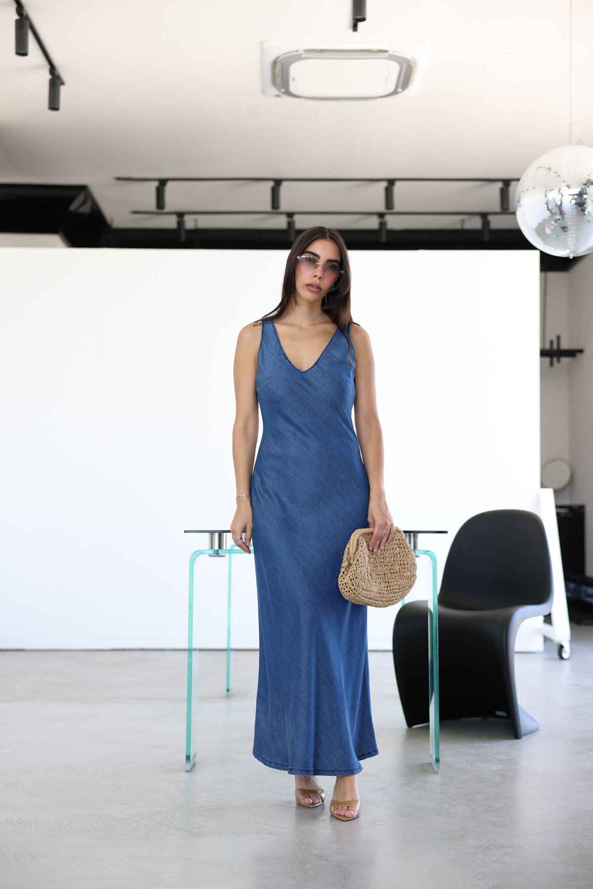 Verev Kesim İnce Denim Elbise