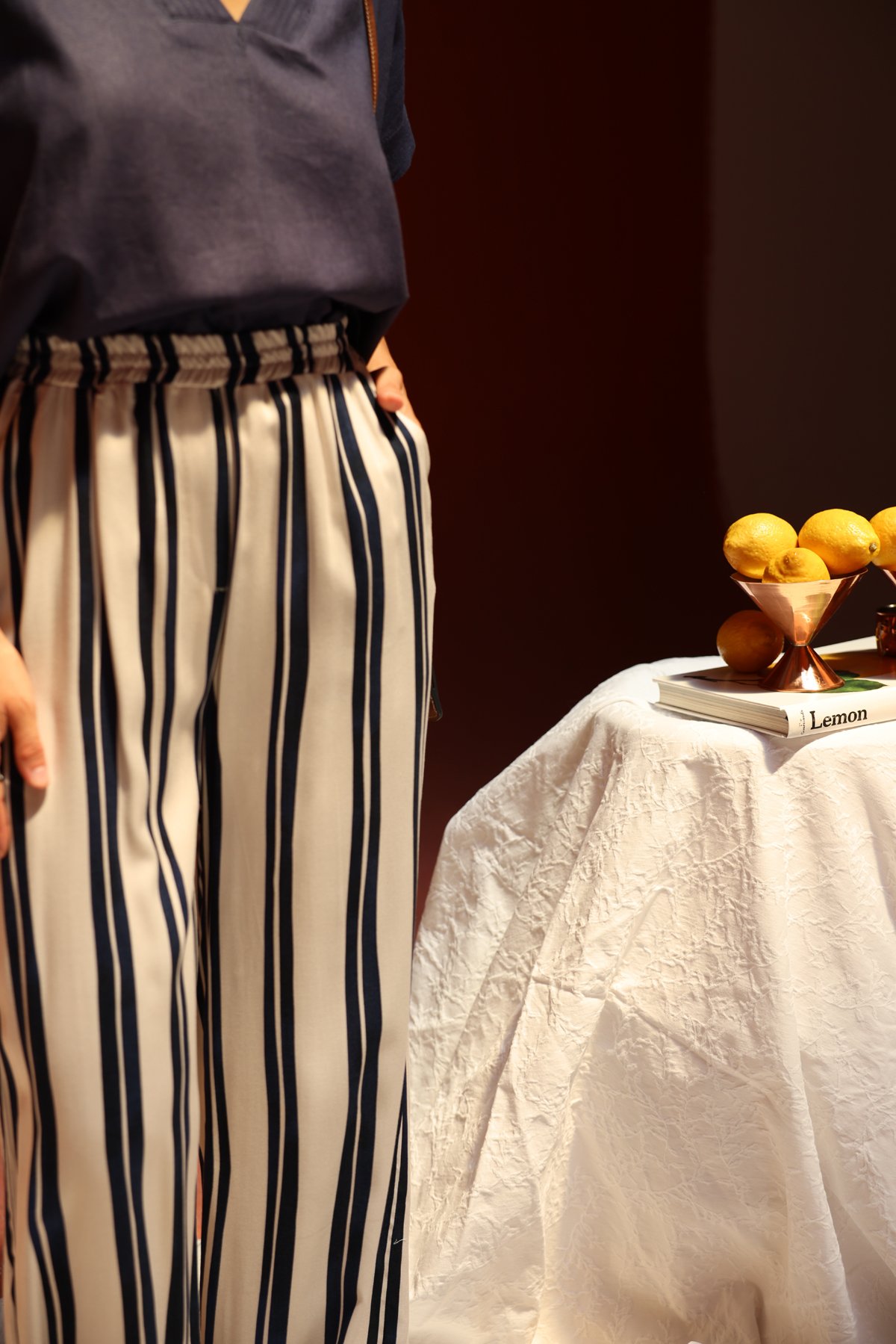 Beli Lastikli Çizgili Pantolon