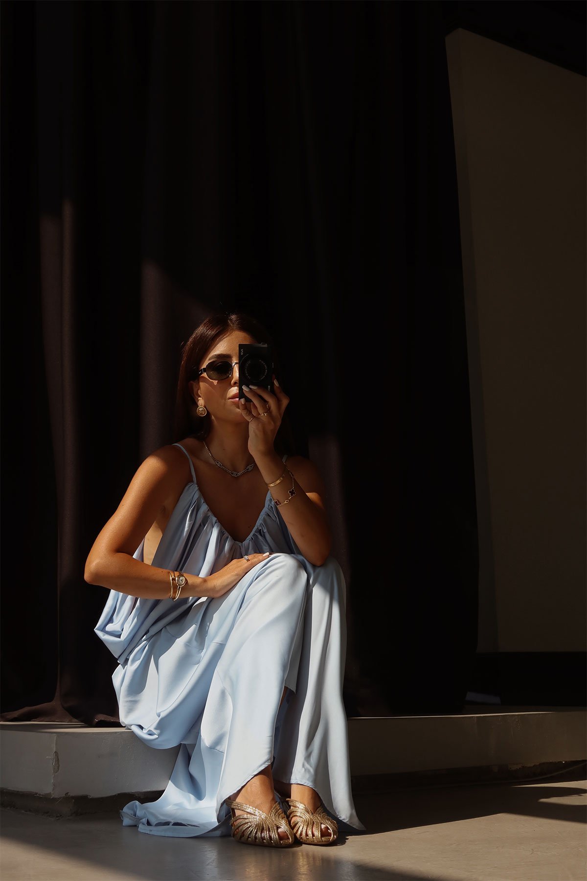 Ön Arka V Uzun Saten Elbise