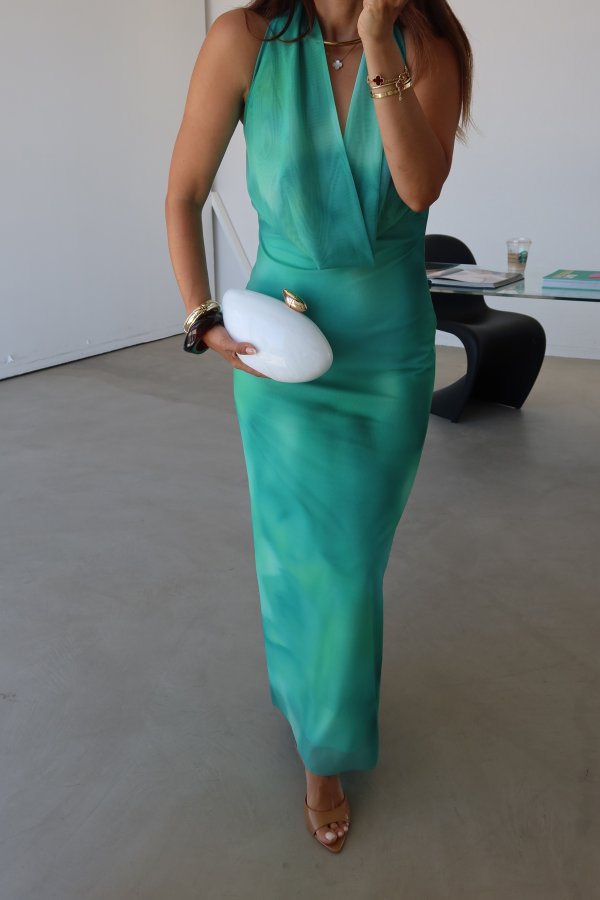 Boyundan Geçmeli Batik Desen Elbise