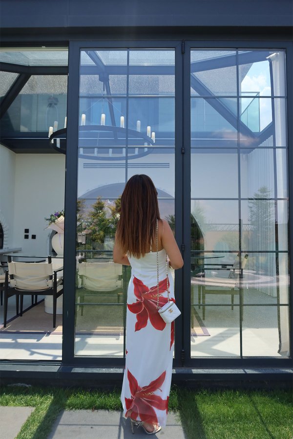 İp Askılı Çiçek Desenli Üzeri Tül Elbise