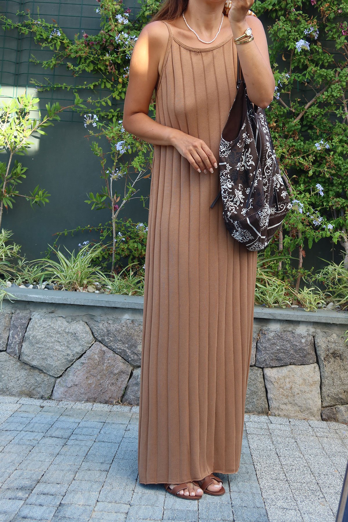 İp Askılı Uzun Triko Elbise