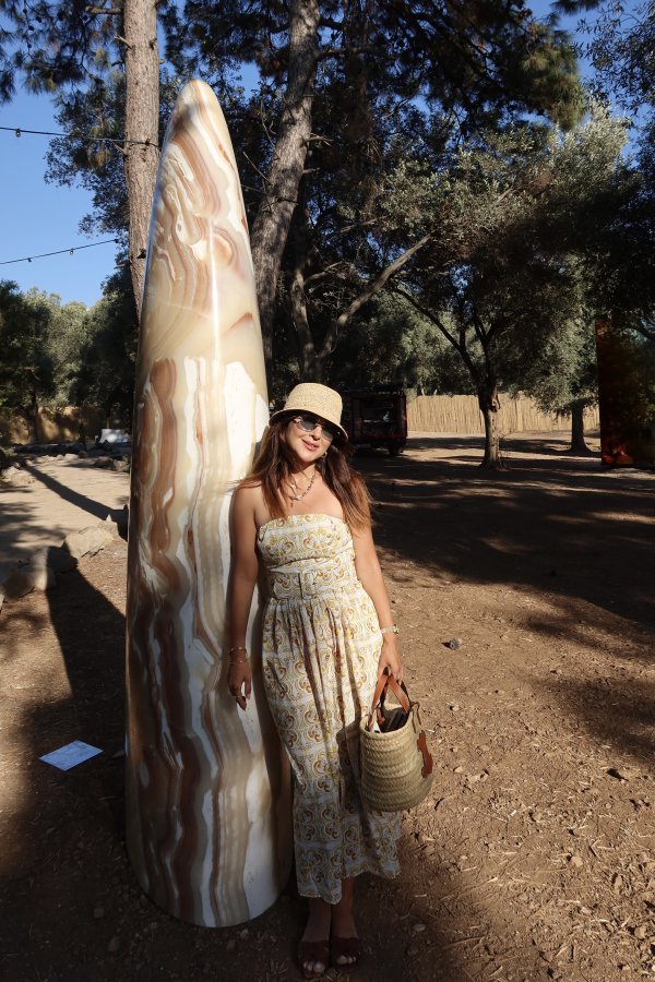 Desenli Kemerli Straplez Elbise