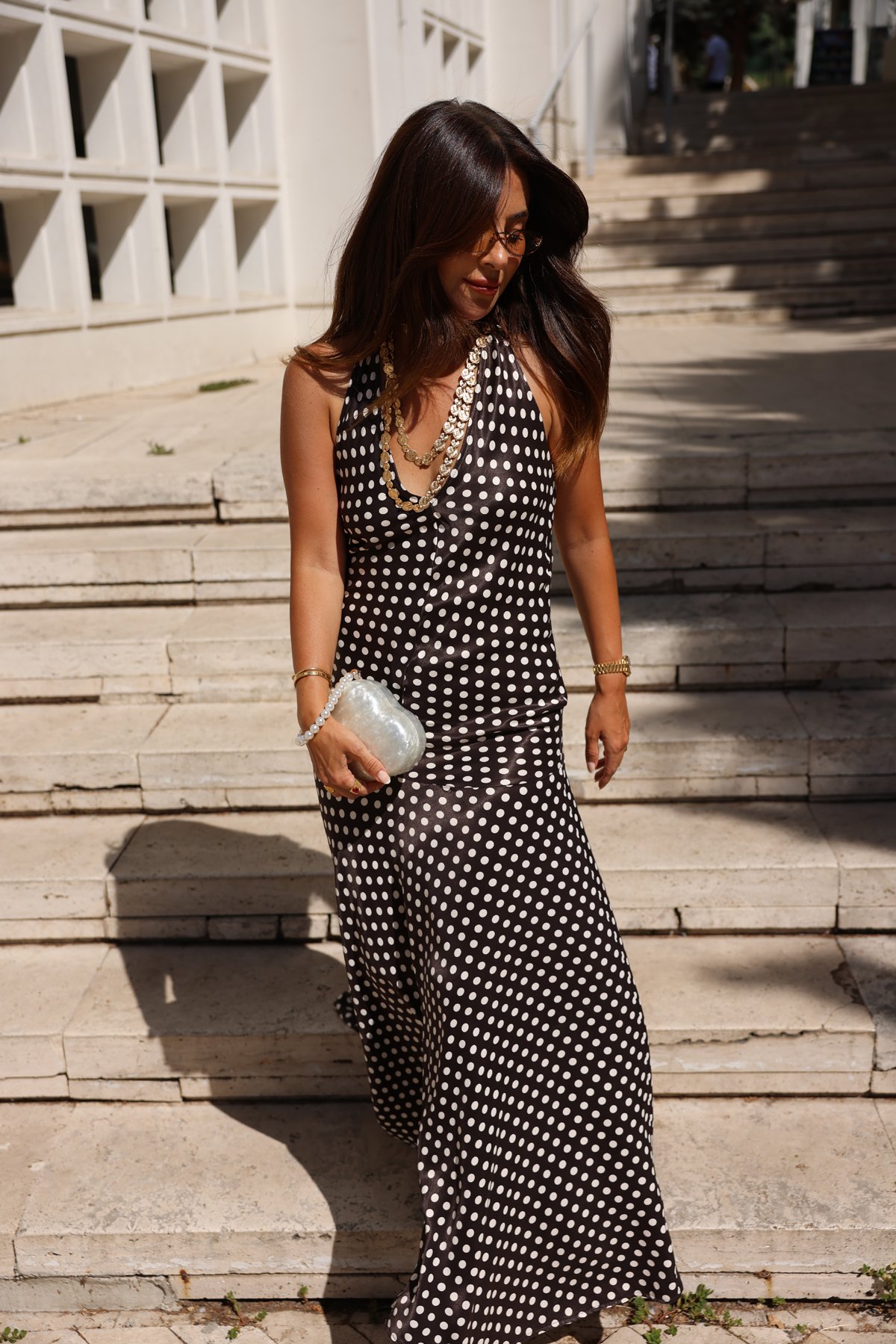 Boyundan Bağlamalı Puantiyeli Saten Elbise