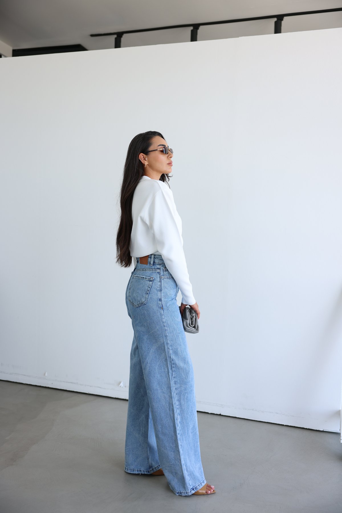 Kendinden Desenli Bol Paça Jean