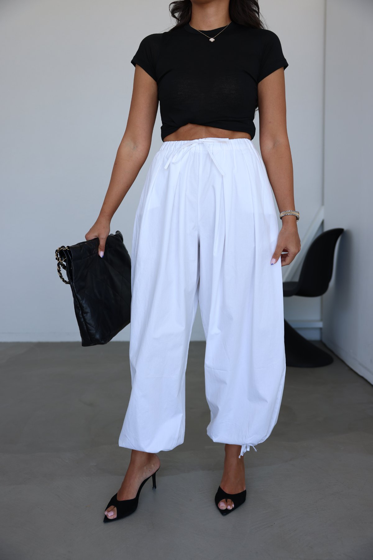 Beli Lastikli Paçası Ayarlamalı Şalvar Pantolon