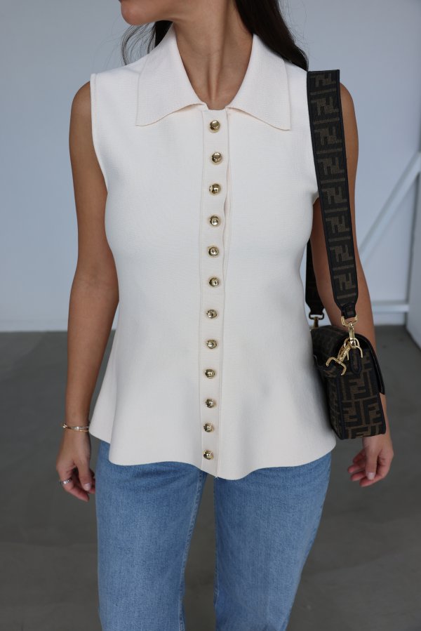 Polo Yaka Gold Düğmeli Yelek